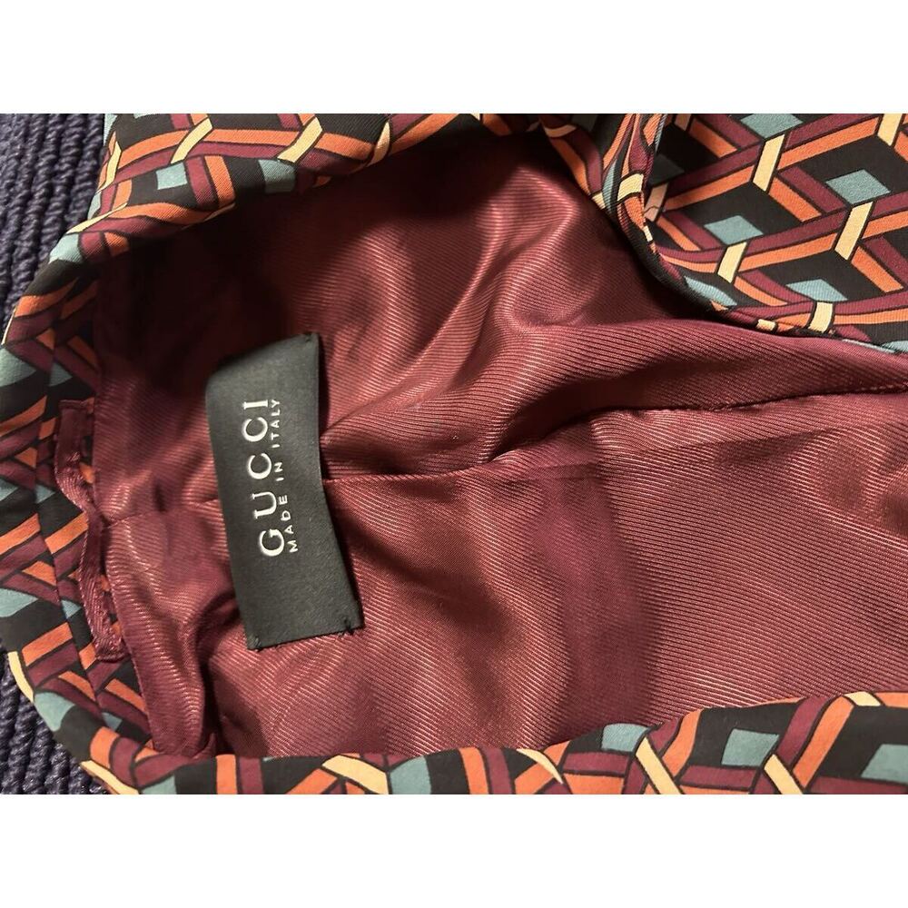 Gucci quite Definitely check it - Picture 2 of 4